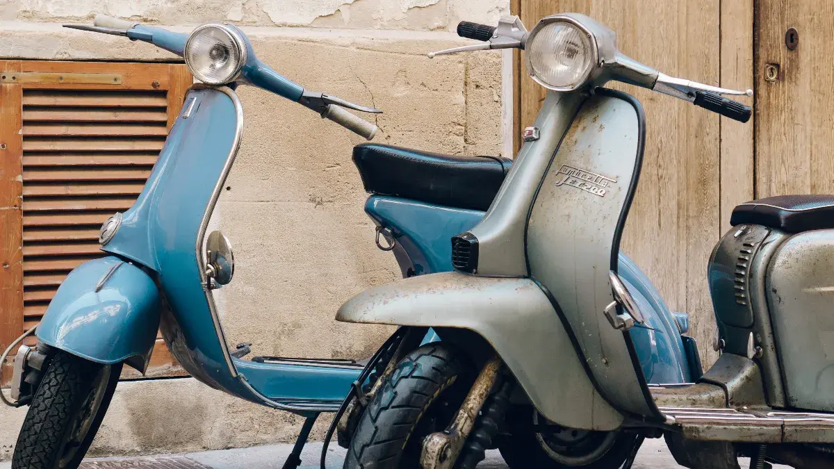 Kisah Vespa bermula setelah Perang Dunia II, tepatnya pada 1946. Saat itu, pabrik Piaggio yang sebelumnya memproduksi pesawat terbang mengalami kerusakan akibat perang. (Ist)