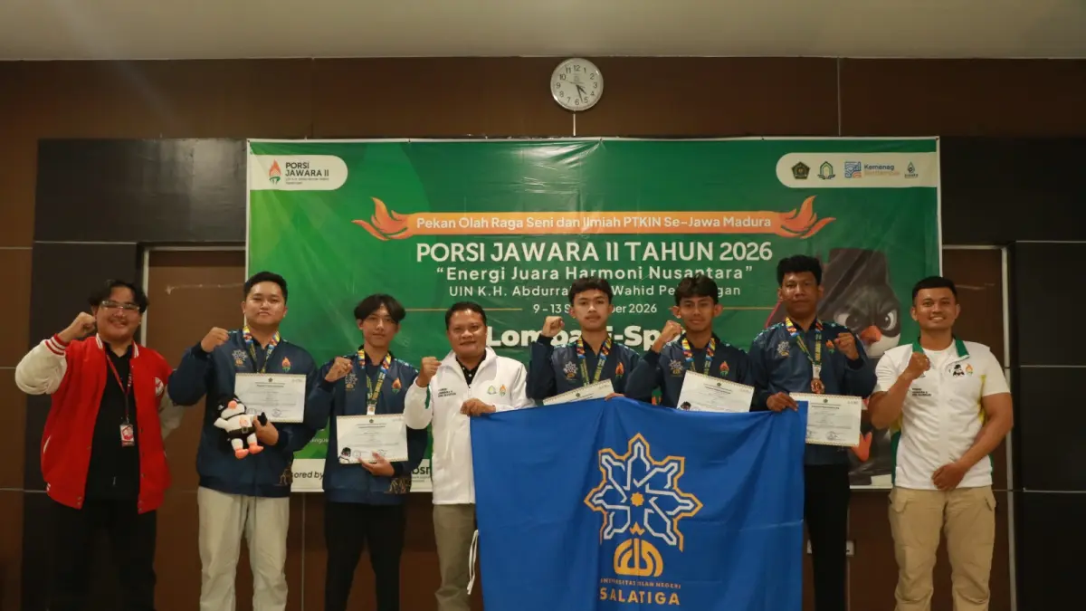 Sebagian dari kontingen UIN Salatiga yang berhasil meraih prestasi