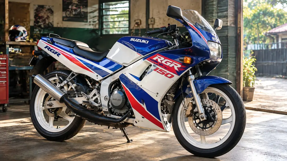 Ilustrasi: Suzuki RGR 150 merupakan salah satu motor sport 2-tak lawas yang memiliki daya tarik tersendiri bagi penggemar motor klasik dan kolektor. (ai/Sulistiono)