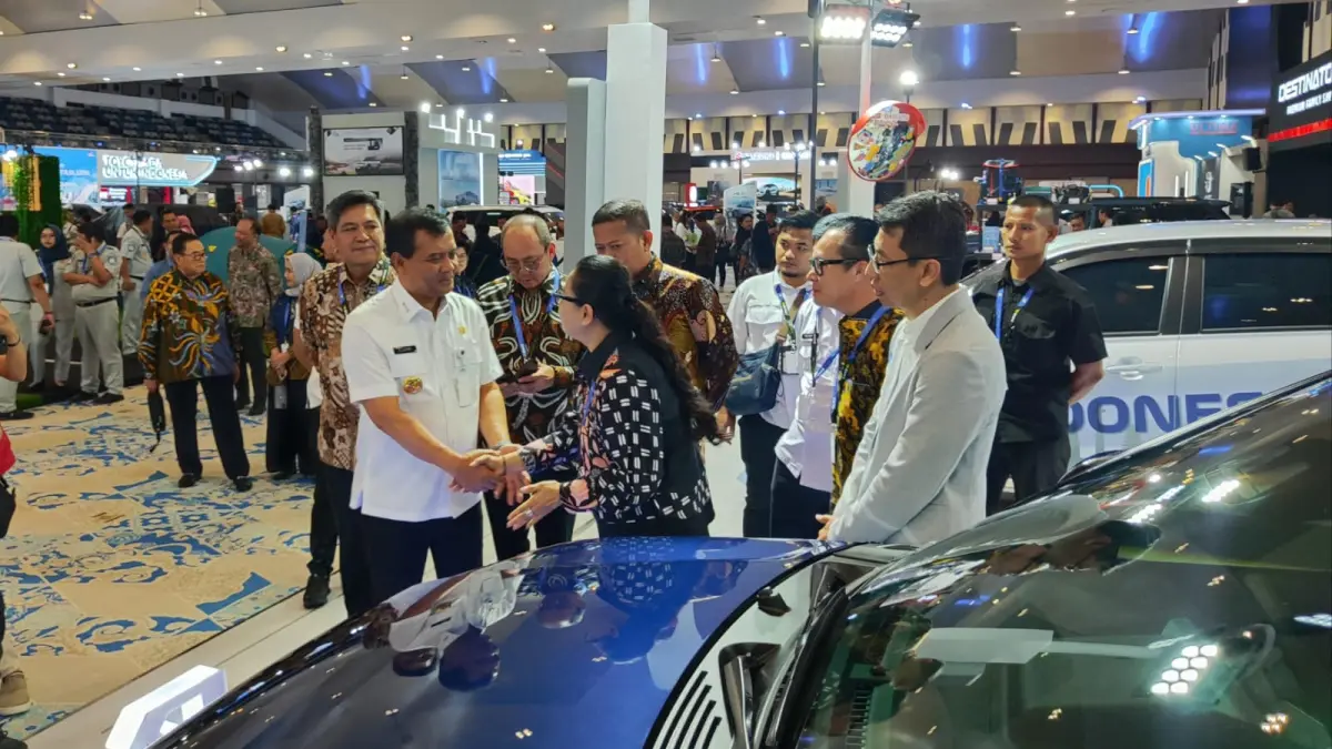 Gubernur Jateng Ahmad Luthfi dalam pembukaan pameran GIIAS 2025 lalu.