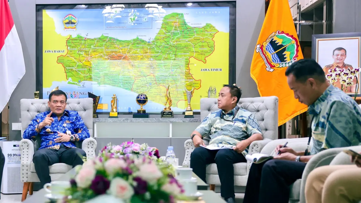 Direktur Utama PT JTAB, Totok Agus Siswanto melakukan audiensi dengan Gubernur Jawa Tengah Ahmad Luthfi di Kota Semarang pada Kamis, 17 September 2026.