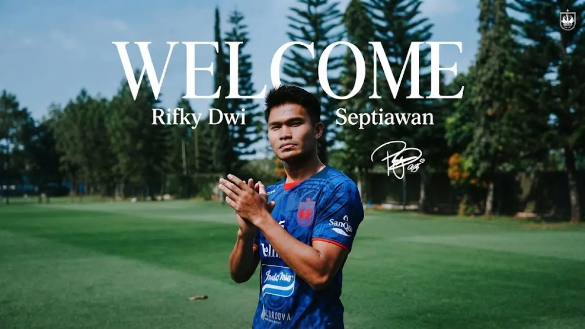 Kekuatan PSIS Semarang bertambah setelah mengikat mantan gelandang PSM,Rifky Dwi Septiawan. (ist)