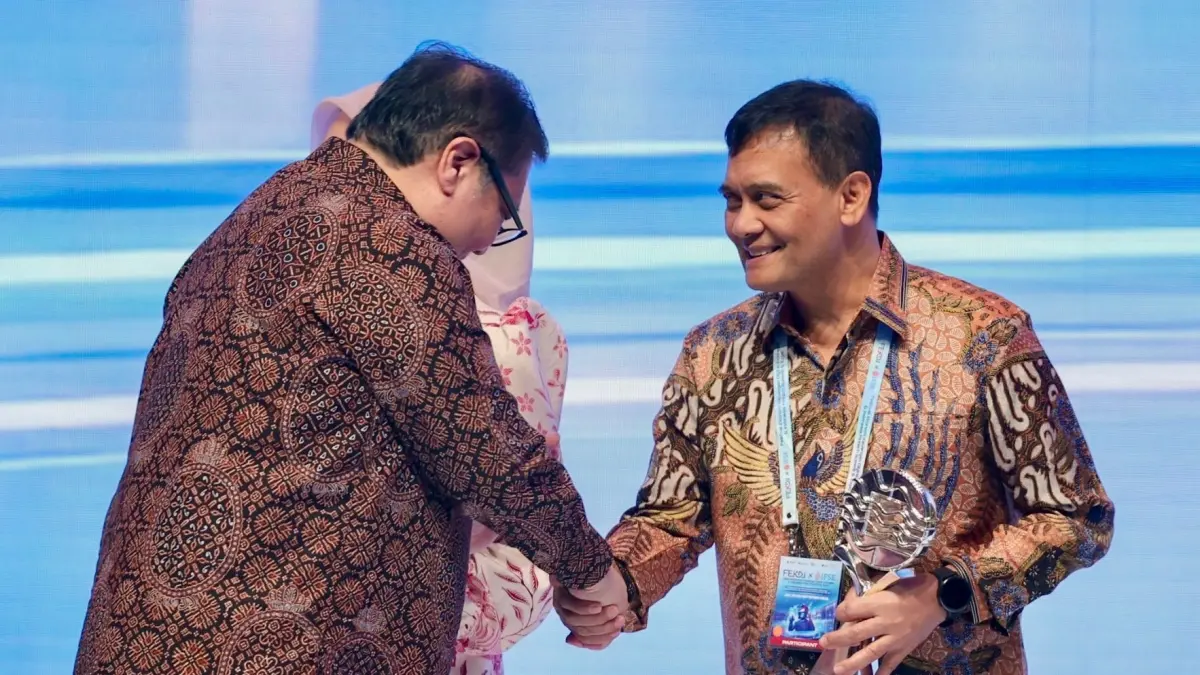 Gubernur Jawa Tengah, Ahmad Luthfi menerima penghargaan sebagai Tim Pengendali Inflasi Daerah(TPID) Provinsi berkinerja terbaik 2026 di Jakarta International Convention Center (JICC), Kamis (24/9)