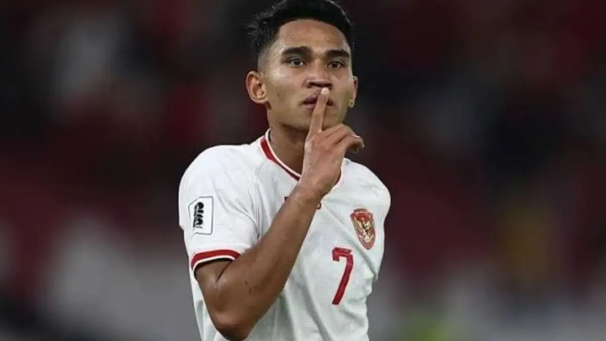 Pendukung Persija dan Timnas Indonesua tak sabar menunggu aksi Marselino Ferdinan kembali merumput di kompetisi sepak bola Indonesia, Super League 2026. (ist)