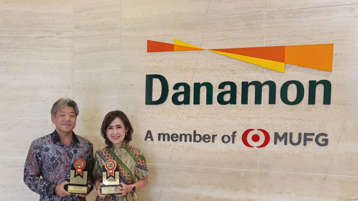 Danamon meraih penghargaan TOP GRC Awards 2026 #5 Star (Excellence), mempertegas rekam jejak perusahaan sebagai penerima penghargaan TOP GRC Awards untuk keempat kalinya. Pada ajang yang sama, Nobuya Kawasaki, Direktur Utama Danamon (foto 3, kiri), juga menerima penghargaan The Most Committed GRC Leader 2026, didampingi oleh Rita Mirasari, Direktur Kepatuhan Danamon.
