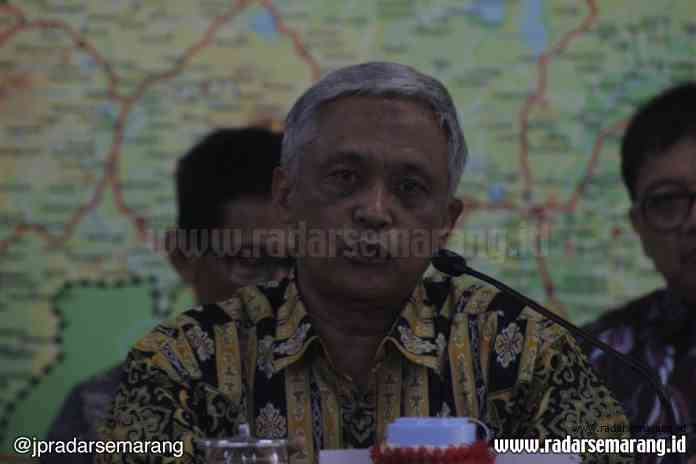 Jumeri, Kepala Dinas Pendidikan dan Kebudayaan Jawa Tengah.