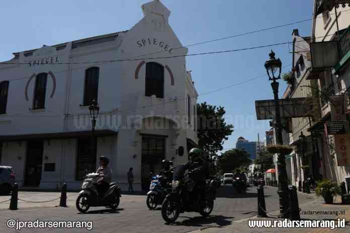 Bangunan bersejarah di kawasan Jalan Kepodang Kota Lama Semarang yang menjadi bukti jalur rempah nusantara dan jalur gula. (Nur Chamim/Jawa Pos Radar Semarang)
