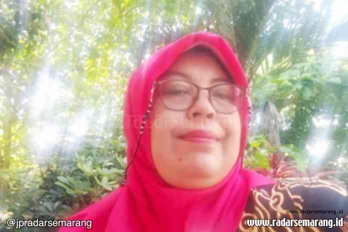 Oleh Dra. Sri Yatun