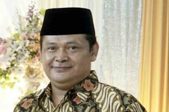 Oleh : Azis Mushofa S.Pd