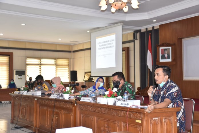 Rapat koordinasi Satgas Penangangan Covid-19 Kabupaten Pekalongan di aula Setda Kamis (5/11/2020). (Istimewa) 