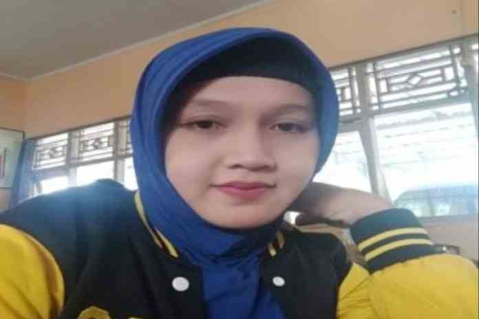 Titin Nafiatin, S.Pd