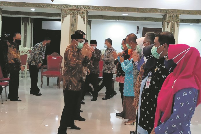 Sejumlah kepala dinas di Pemkab Temanggung dimutasi dengan dalih penyegaran kemarin (24/2/2021). (TABAH RIYADI / JAWA POS RADAR SEMARANG)