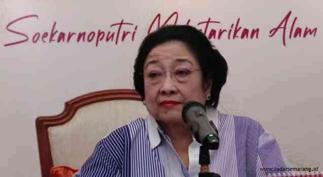 Megawati Soekarnoputri saat peluncuran buku “Merawat Pertiwi”. (Istimewa)
