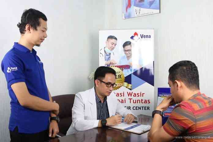 Vena Wasir Center hadir menawarkan solusi pengobatan wasir dengan teknologi modern, ligasure dan radiofrekuensi, harga terjangkau, dan yang pasti dilakukan oleh dokter spesialis bedah. (Istimewa)