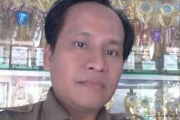 Juni Santoso, S.Pd.SD