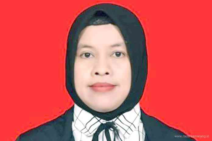 Dwi Putri Mulat Setyaningsih, S.Pd