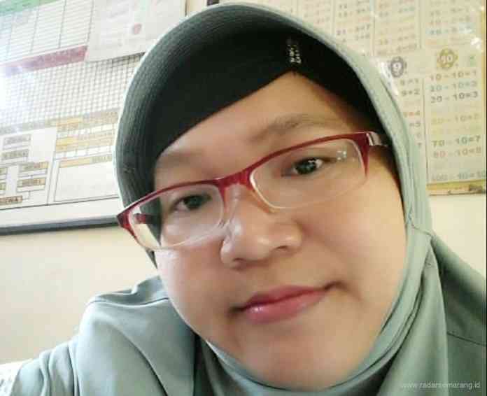 Fitryah, S.Pd.SD