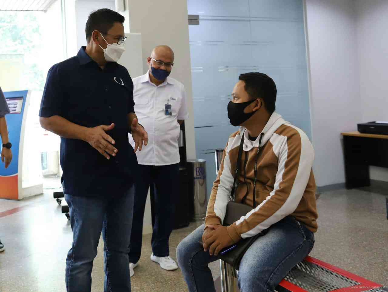 Wakil Direktur Utama BRI Catur Budi Harto berkunjung ke Kantor Cabang (KC) Bogor Dewi Sartika, Rabu (12/5/2021). (Istimewa)