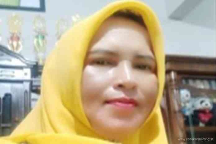 Rizkiyah, S.Pd.,SD