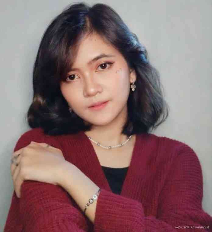 Redinda Nur Masyitoh Bisri