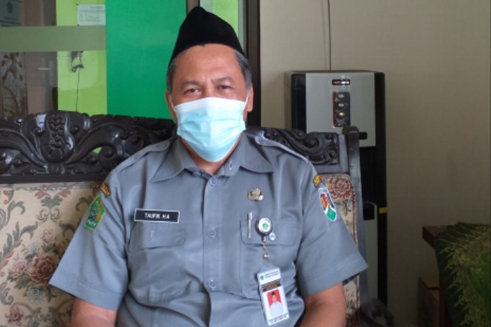 Kasi Penyelenggaraan Haji dan Umrah Kemenag Kota Magelang Taufik Husen Ansori. (ROFIK SYARIF G P/JAWA POS RADAR SEMARANG)