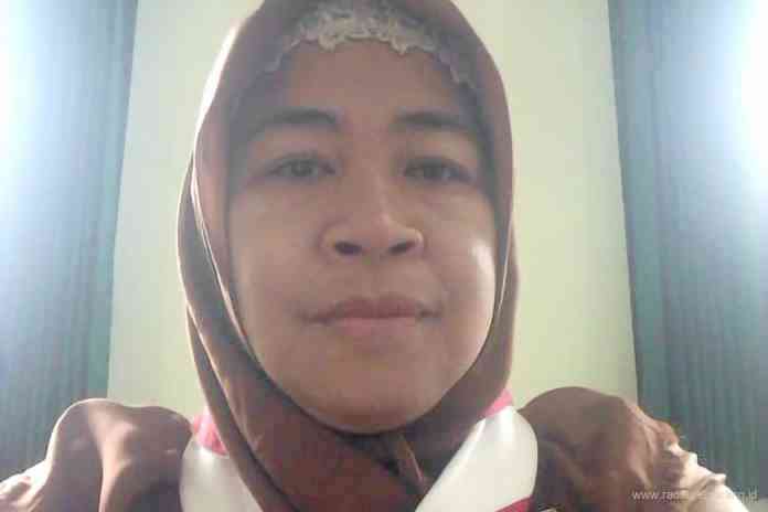 Diana Tjahajawati, S.Pd