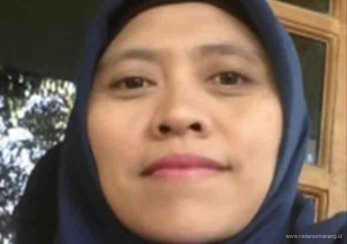 Anteng Nurhayati, S.Pd.SD