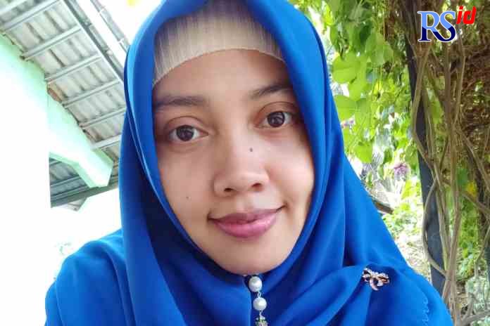 Esti Rahayu S.Pd M.Pd