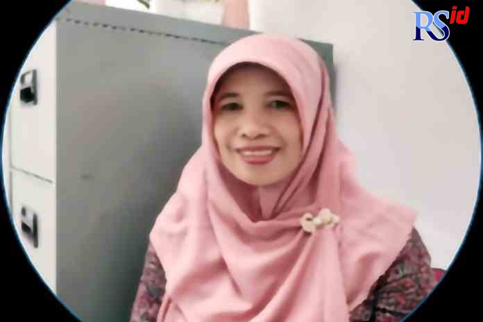 Pariyati, S.Ag., M.S.I