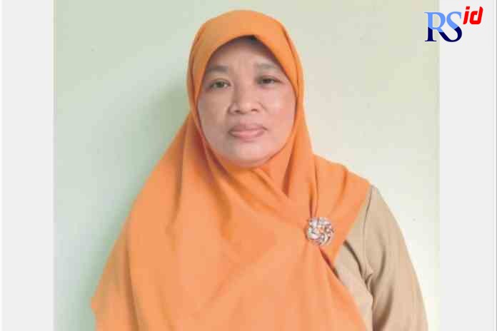 Elok Sri Tarbiyah, S.Pd.M.Pd