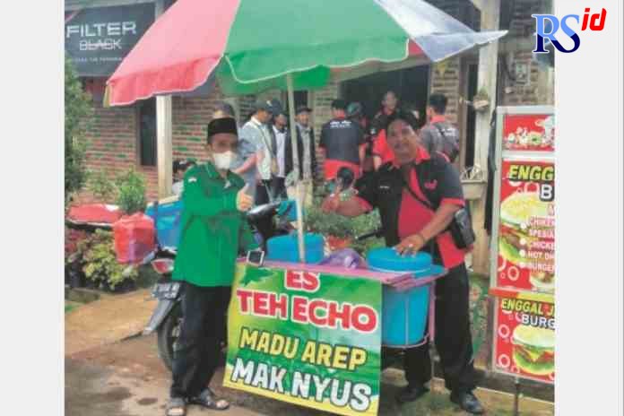 BERTEMU PEDAGANG KELILING: Wakil Ketua DPRD Kabupaten Batang Nur Faizin saat melakukan reses di Kecamatan Subah. (IST)