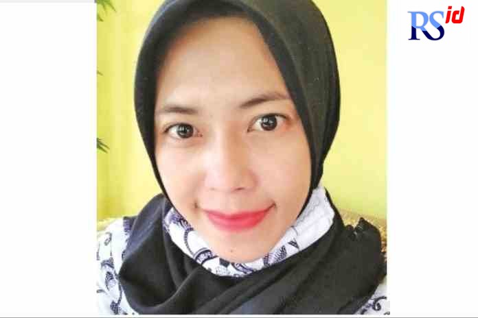 Ena Suroya, S.Pd.SD