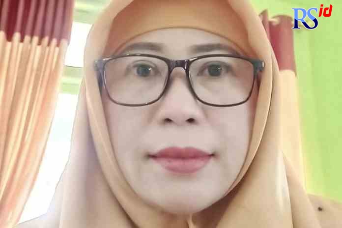 Titik Joeliani, S. Pd.