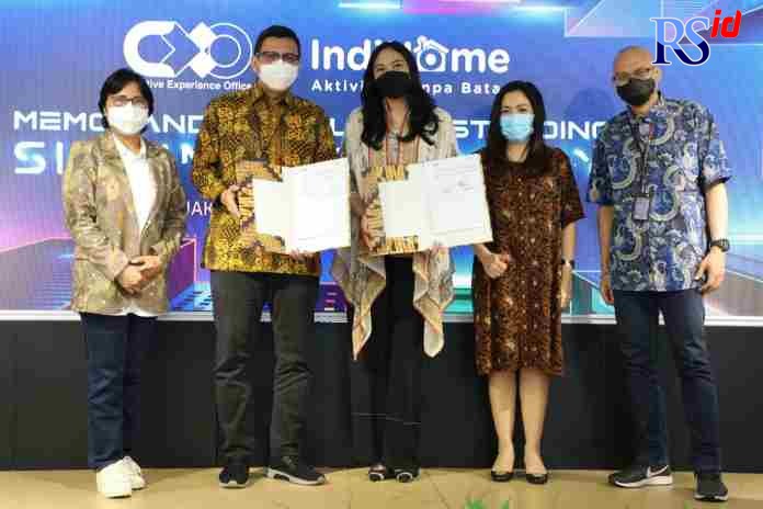 KOLABORASI KONTEN : Direktur Consumer Service Telkom Venusiana, Vice President Marketing Management Telkom E Kurniawan, CEO Creative Experience Office (CXO) Media Putri Tanjung, Business Director Detik Network Agustina Sembiring, dan Executive General Man