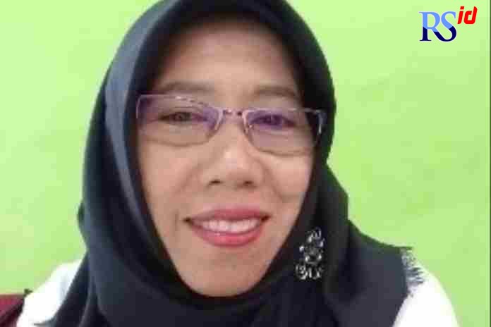 Rr. Dwi Esti Suci Rahayu, S.Pd.SD