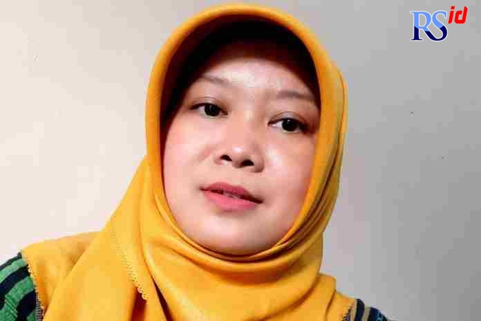 Titik Sulistiyaningrum, S.Pd., M.A.P