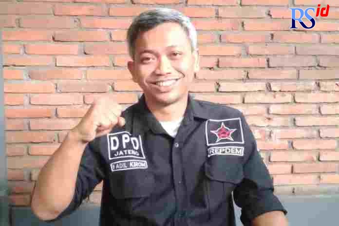 Fadil Kirom