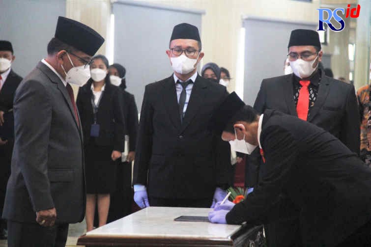 Kakanwil Kemenkumham Jateng melantik 26 Pegawai, 16 di antaranya PPNS. (Istimewa)