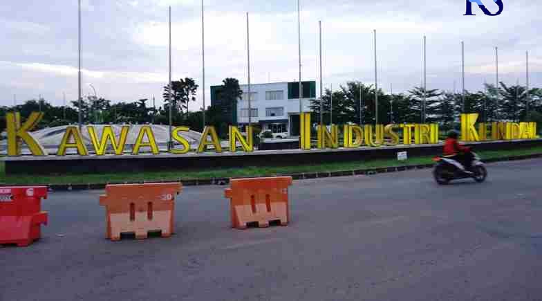 BUDI SETIYAWAN/JAWA POS RADAR SEMARANG MEMIKAT INVESTOR: Para investor semakin tertarik untuk melakukan investasi di Kabupaten Kendal, khususnya di Kawasan Industri Kendal (KIK).
