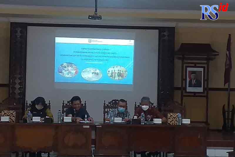 Bupati Wonosobo Afif Nurhidayat menghadiri rapat koordinasi camat se-Kabupaten Wonosobo. (Istimewa)