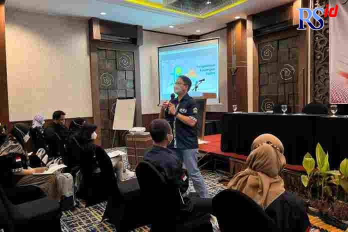 Peserta PKKP Abinaya Muda menerima bekal intensif sebelum terjun ke 22 kabupaten atau kota. (Istimewa)