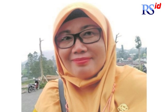 Dra. Siti Waliatul Rochmah, M.Pd