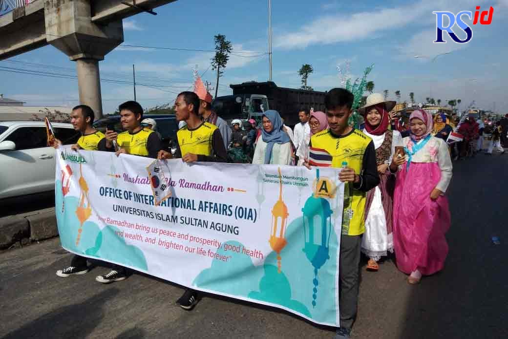 Mahasiswa asing yang berkuliah di Unissula selalu menggelar kegiatan bersama-sama selama bulan Ramadan.  (Istimewa)