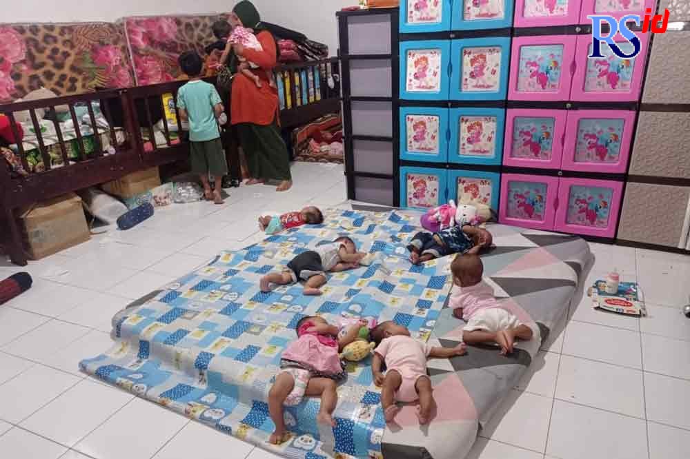 Bayi-bayi yang dititipkan di Panti Asuhan Manarul Mabrur. (KHAFIFAH ARINI PUTRI/JAWA POS RADAR SEMARANG)