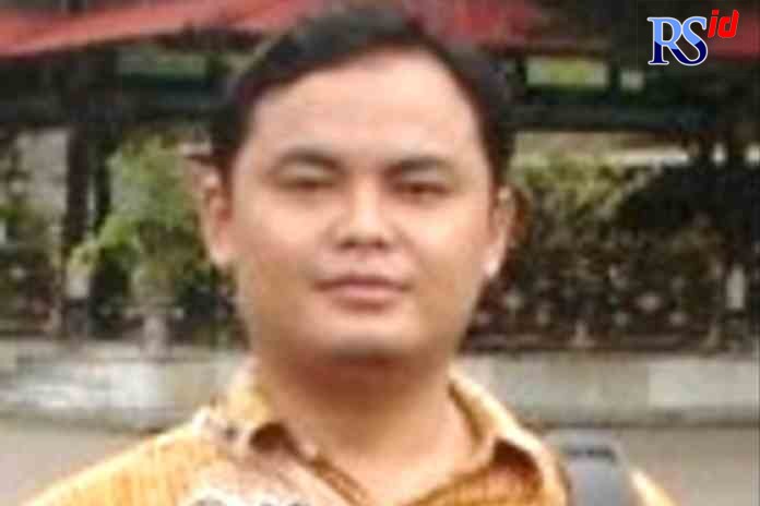 Azwar Filosofi, S.Pd