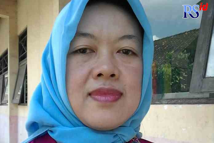 Asri Tri Wahyuningsih, S.Pd