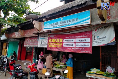 Suasana Pasar Banyurip Selasa (18/10). Kini aset pasara tersebut beralih ke Pemkot Pekalongan. (NANANG RENDI AHMAD/JAWA POS RADAR SEMARANG)