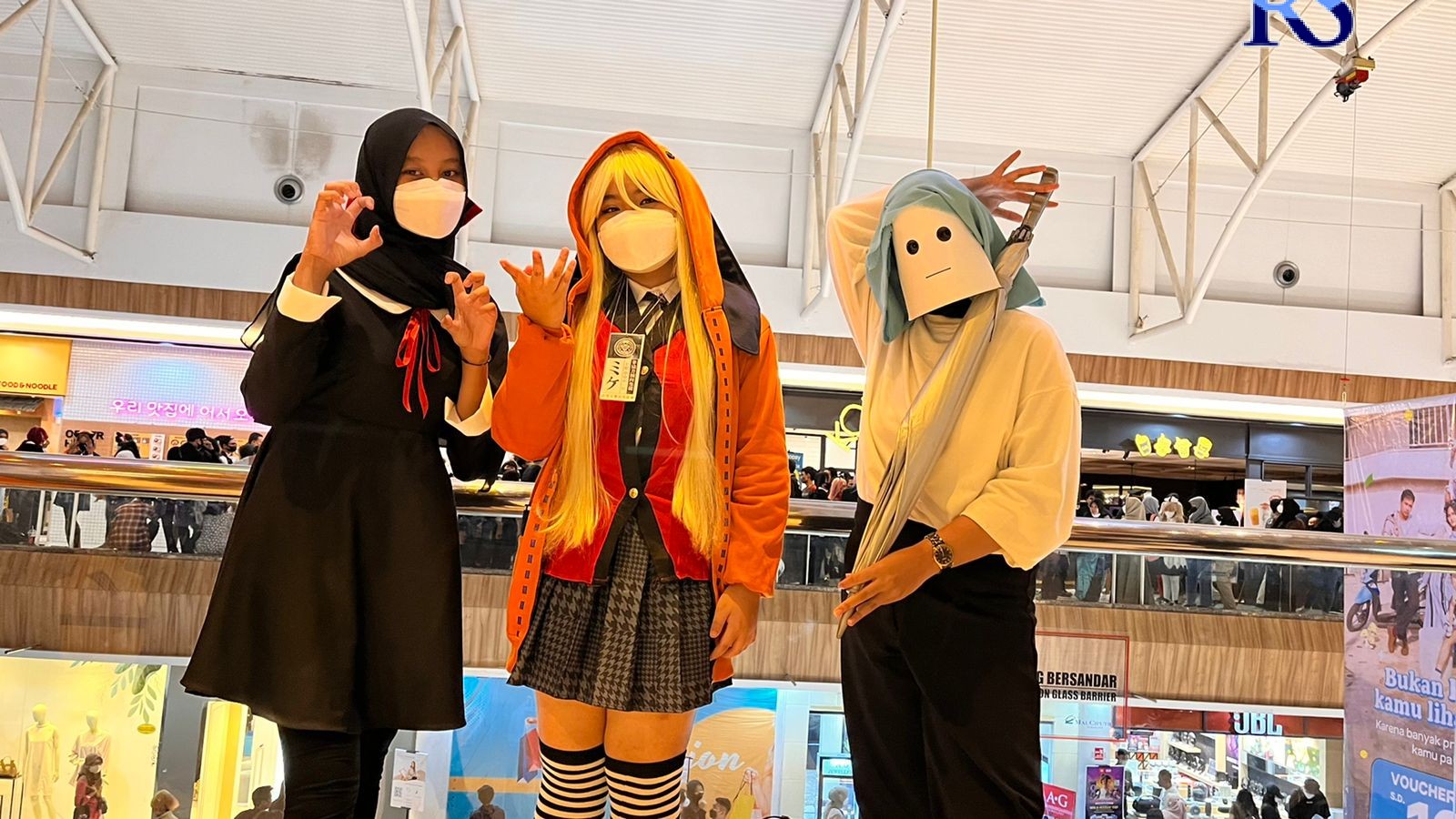 CL Cosplay Sukaku dihadiri berbagai karakter tokoh anime. (Istimewa)
