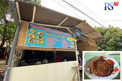 Omelet bakar yang banyak diburu pecinta kuliner karena cita rasa yang berbeda dengan omelet pada umumnya. (AZELLA/JAWA POS RADAR SEMARANG)