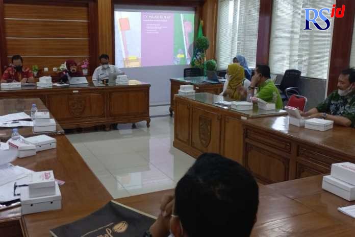 Suasana diskusi Forum Penataan Ruang (FPR) yang membahas pemanfaatan ruang publik yang digelar Dinputaru Pemkab Demak. (Wahib Pribadi/Jawa Pos Radar Semarang)